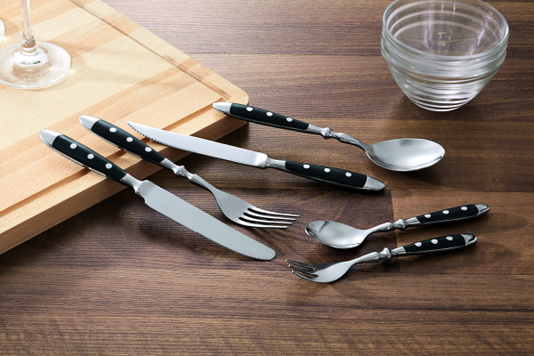 Menügabel aus Besteck-Serie Bistro